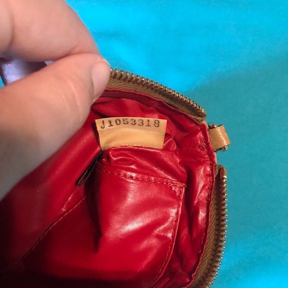 Dooney & Bourke micro purse or wristlet - Picture 6 of 10